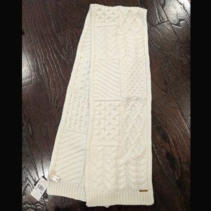 Michael Kors chunky knit scarf